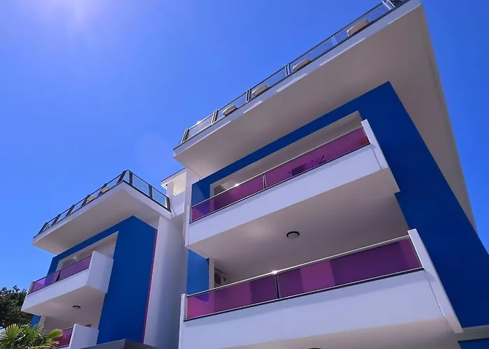 Days And Poolside Relax Apartman Bibione